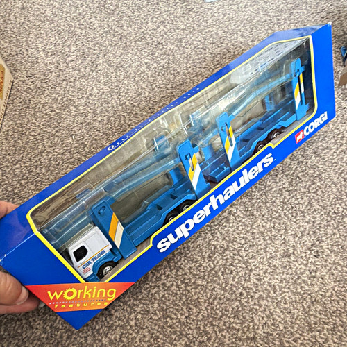 Corgi superhaulers daf car - corgi,