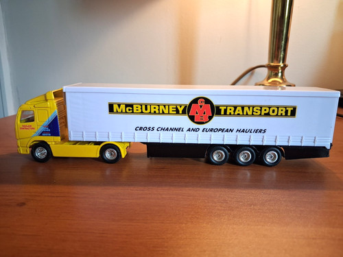 Corgi superhaulers volvo - corgi,